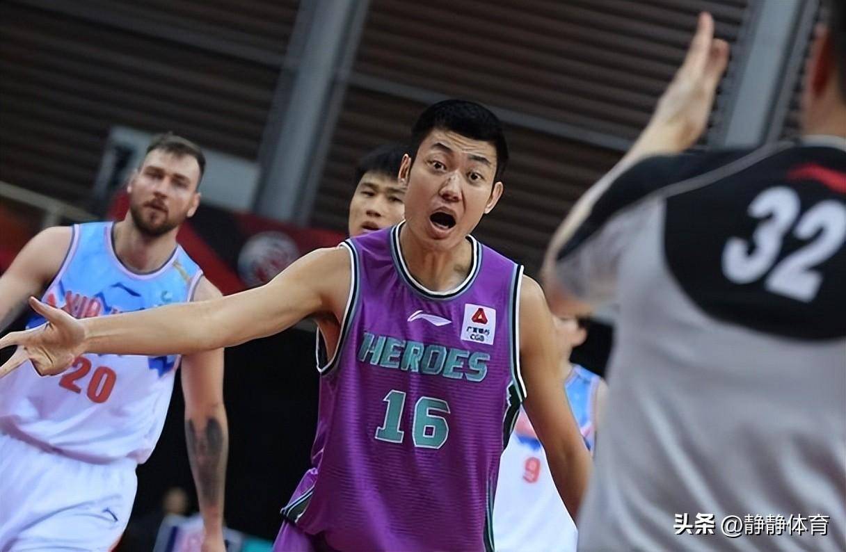 山东男篮一鼓作气，逆转胜利让球迷欢呼的简单介绍