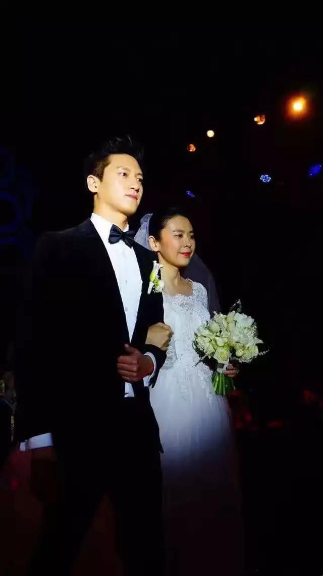 关于超级巨星合作无间!携手逆天逆袭击溃对手的信息 关于超级巨星合作无间!携手逆天逆袭击溃对手的信息