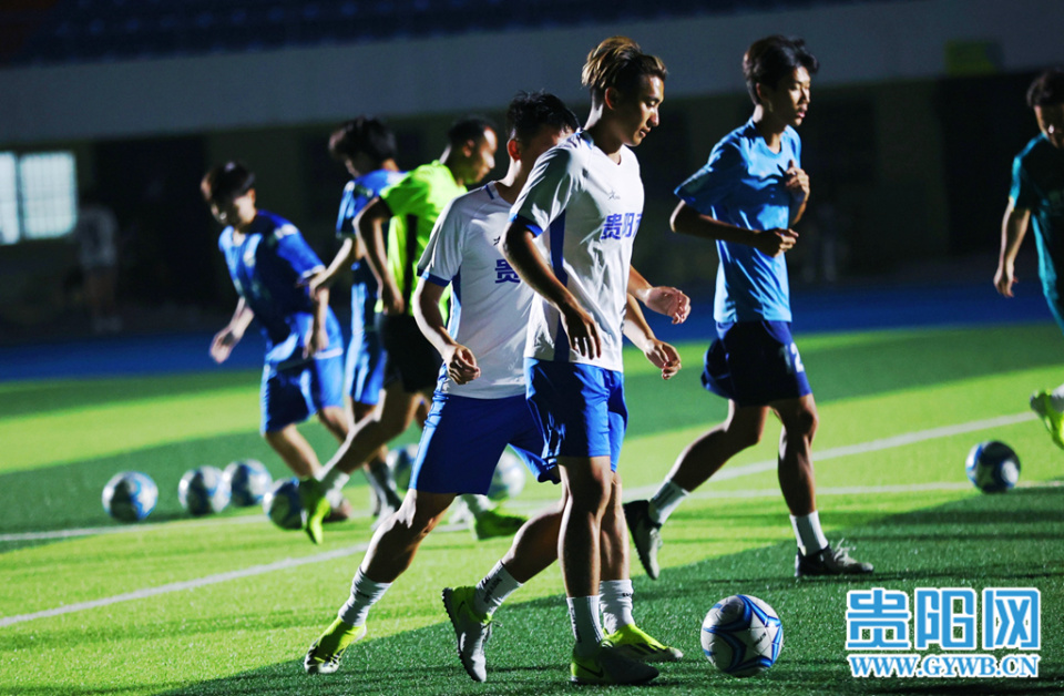 od体育投注-包含足球场上新闻：球员积极备战，迎接激烈竞争挑战的词条