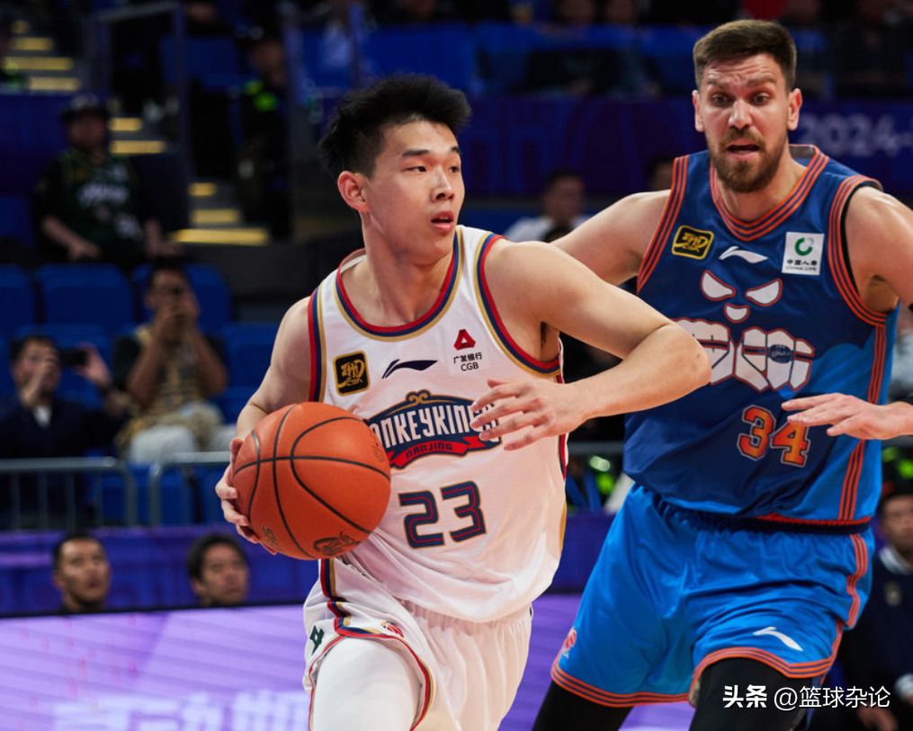 四川男篮客场不敌青岛队，遭遇失利