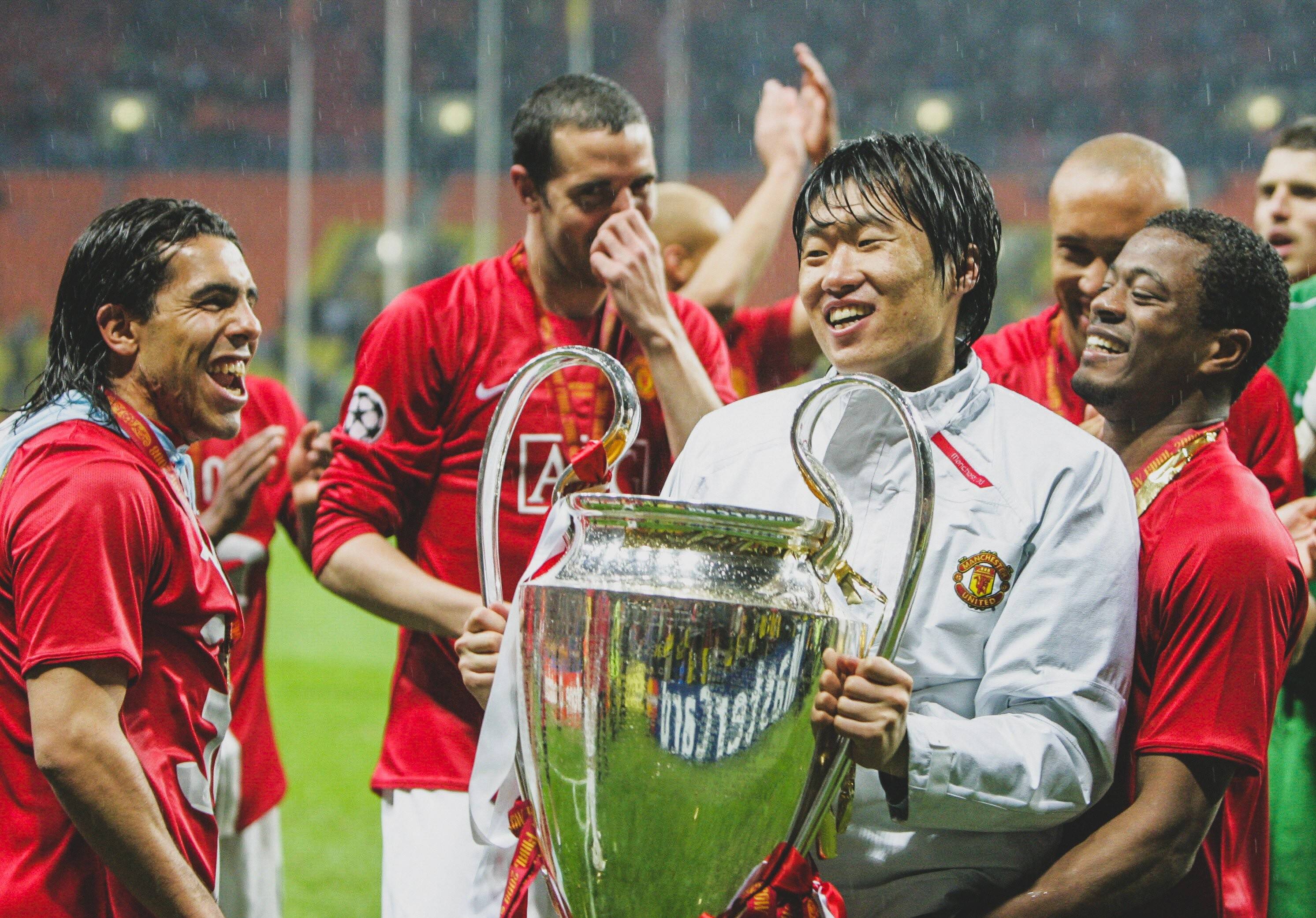 亚洲杯篮球锦标赛冠军队庆祝夺冠的简单介绍 亚洲杯篮球锦标赛冠军队庆祝夺冠的简单介绍