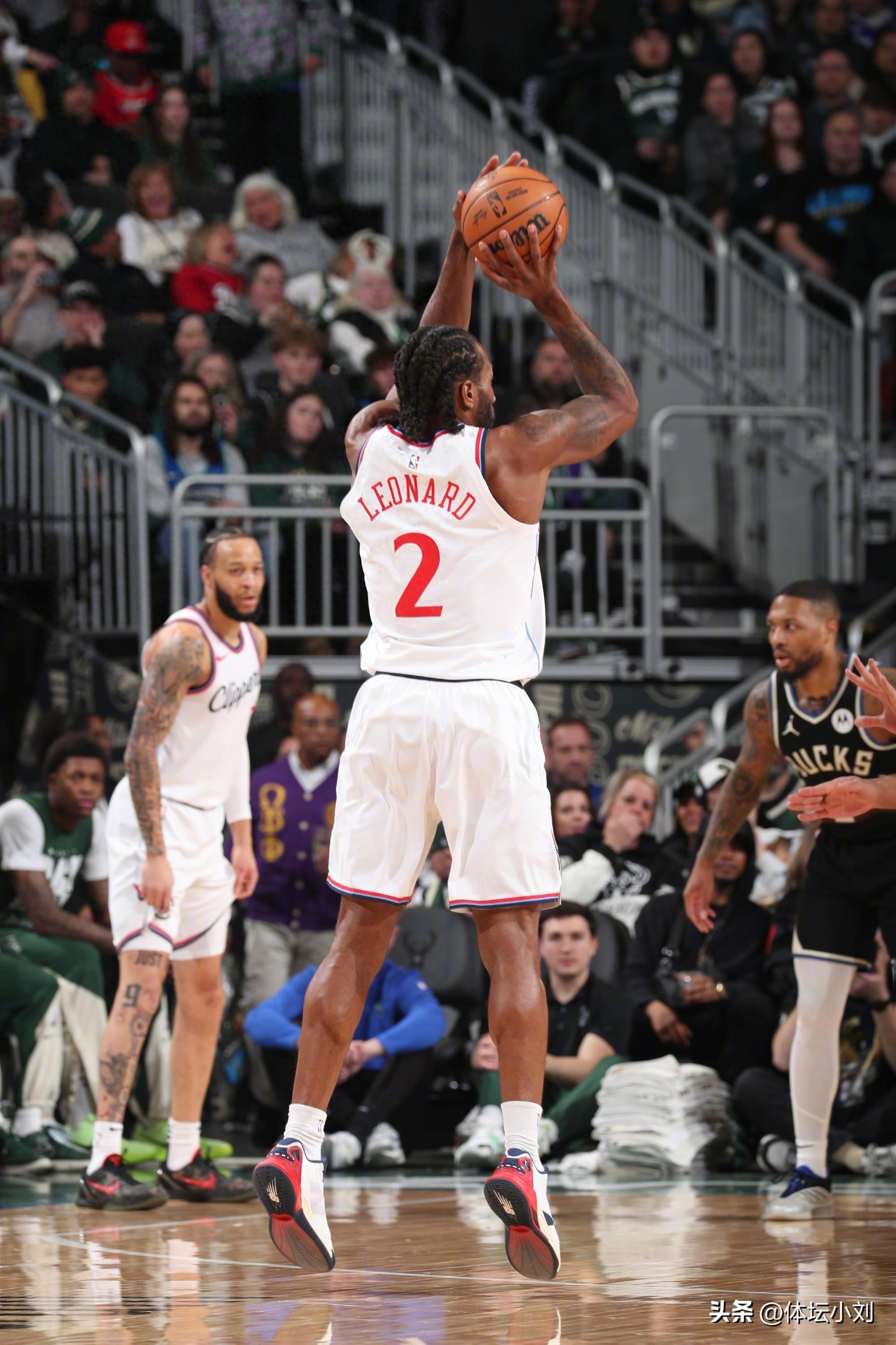 od体育app-快船客场击败快船，继续领先