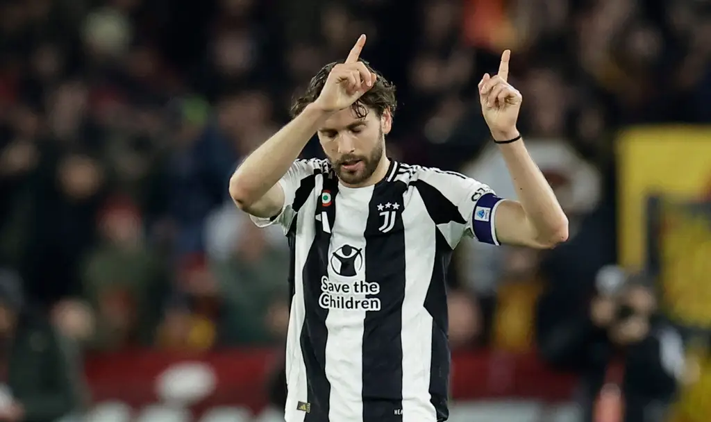 关于尤文图斯青训后卫上场表现抢眼的信息